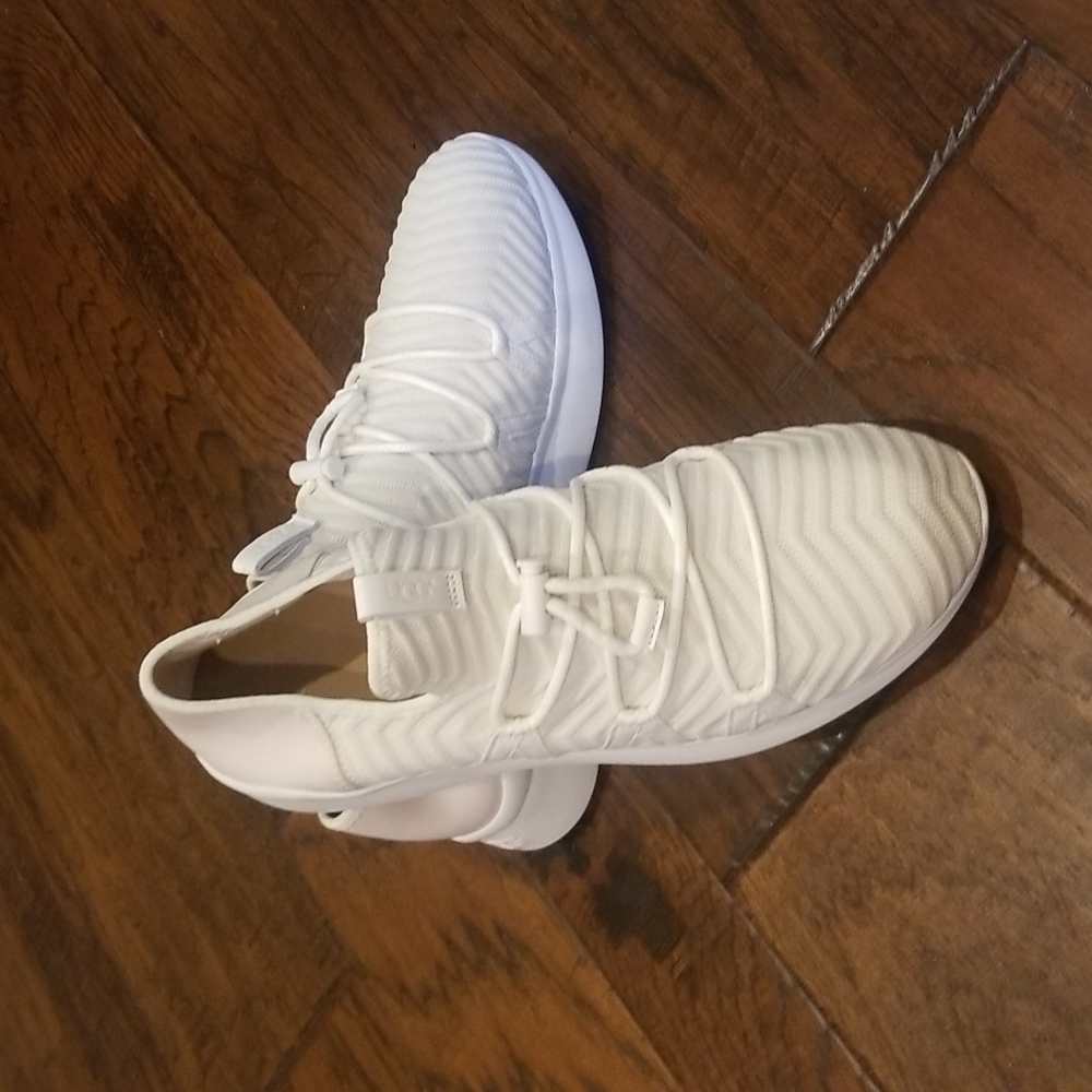 Ugg sneakers